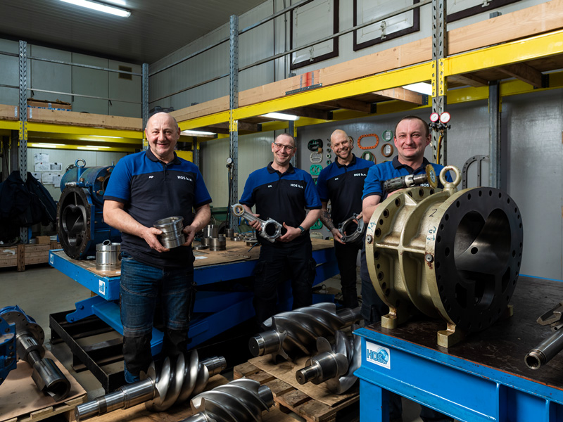Our overhauling specialists for industrial refrigeration compressors